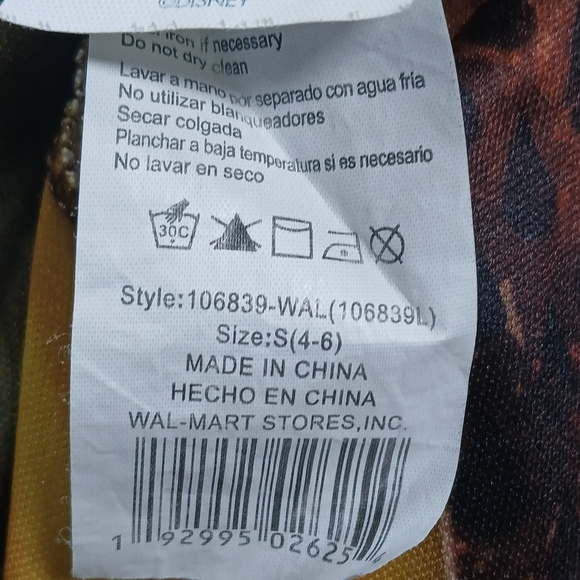 Small 4-6 Disney Store Deluxe Kids Raya and the Last Dragon Costume Halloween - Picture 8 of 9